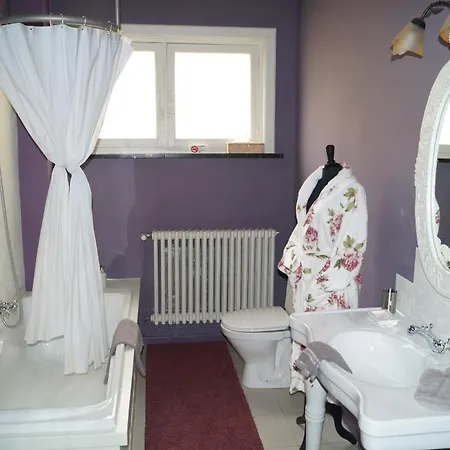 Bed and breakfast Next Door Brujas